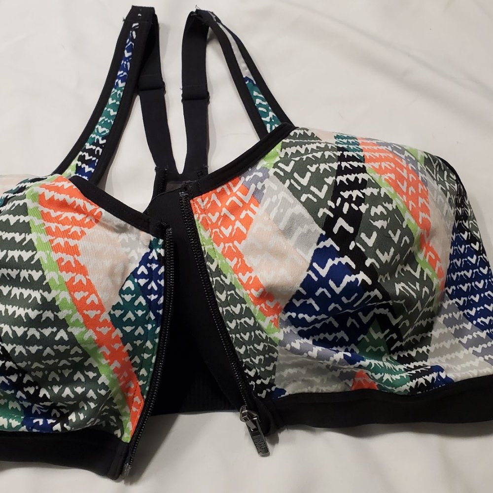 Victoria's Secret Sports Bra (Victoria Sport) 36D